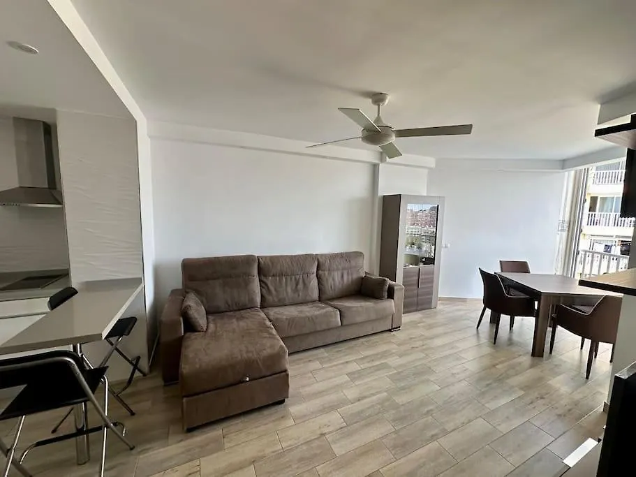 Apartamento Con Piscina Y Vistas En Playa De Las Americas ,A 2 Min De La Playa